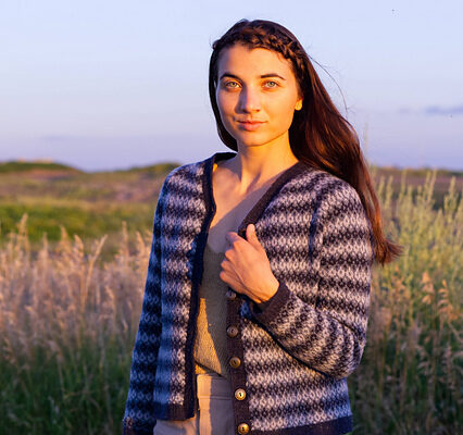Magic Carpetigan knitted Cardigan